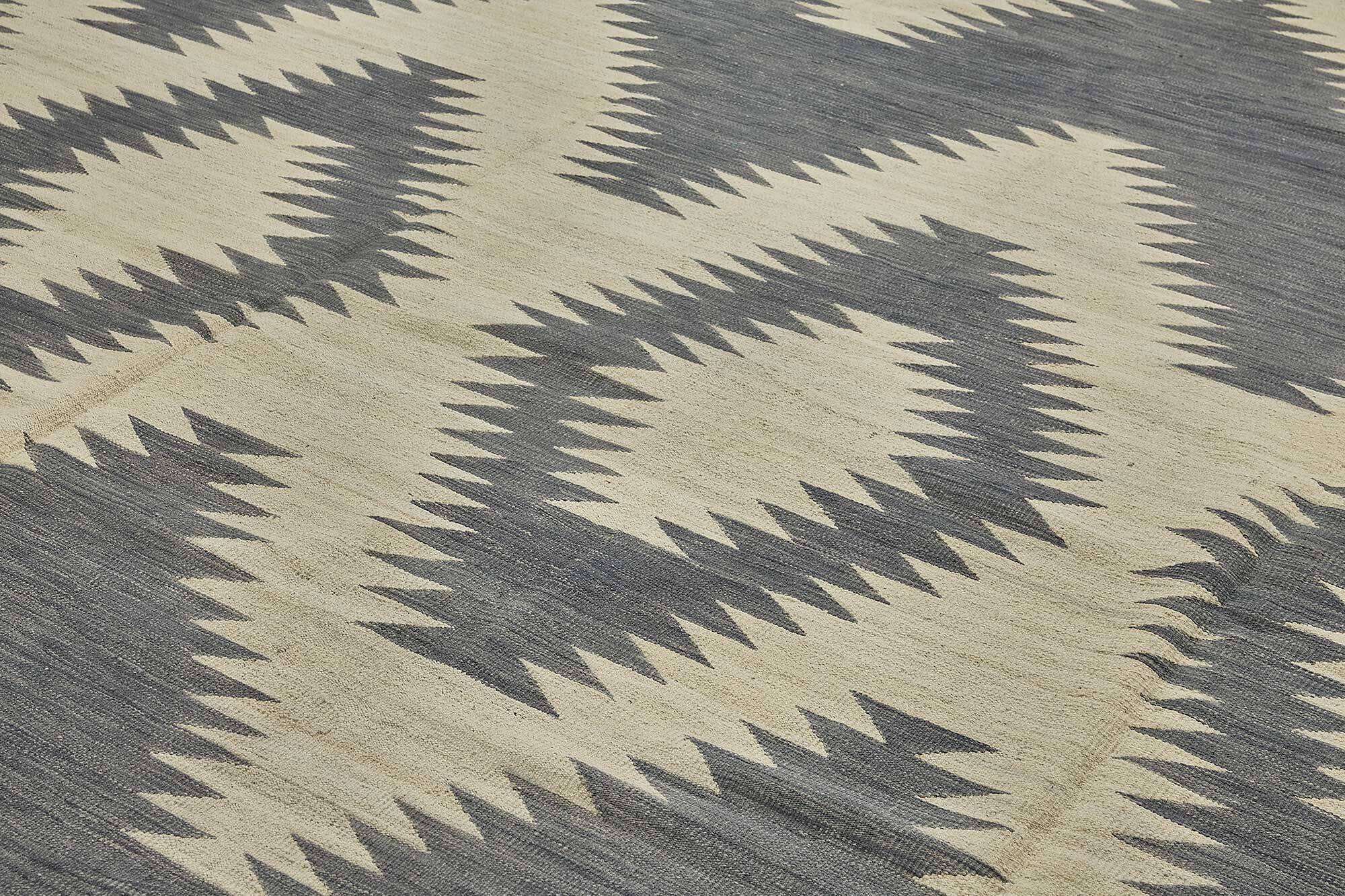 Contemporary Tribal Decorative Kilim 320 cm x 428 cm