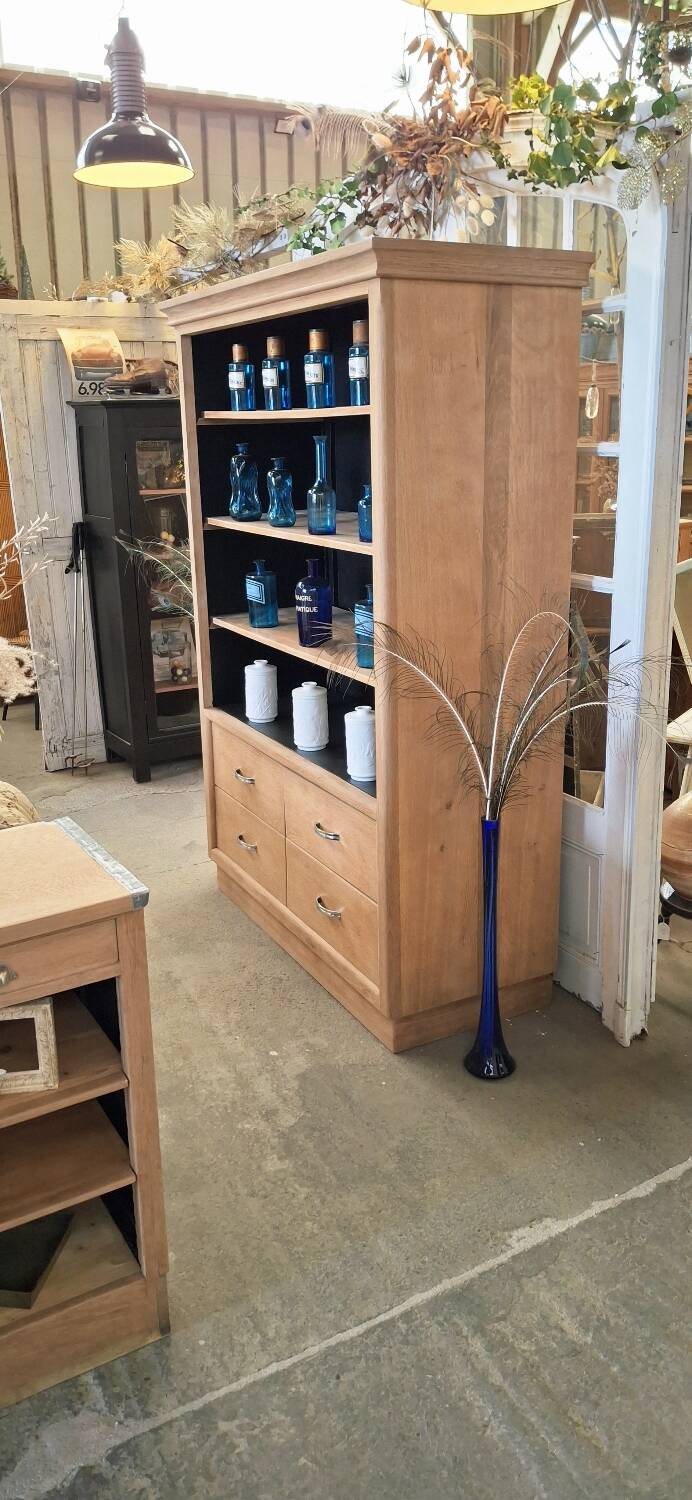 Grocery shop furniture