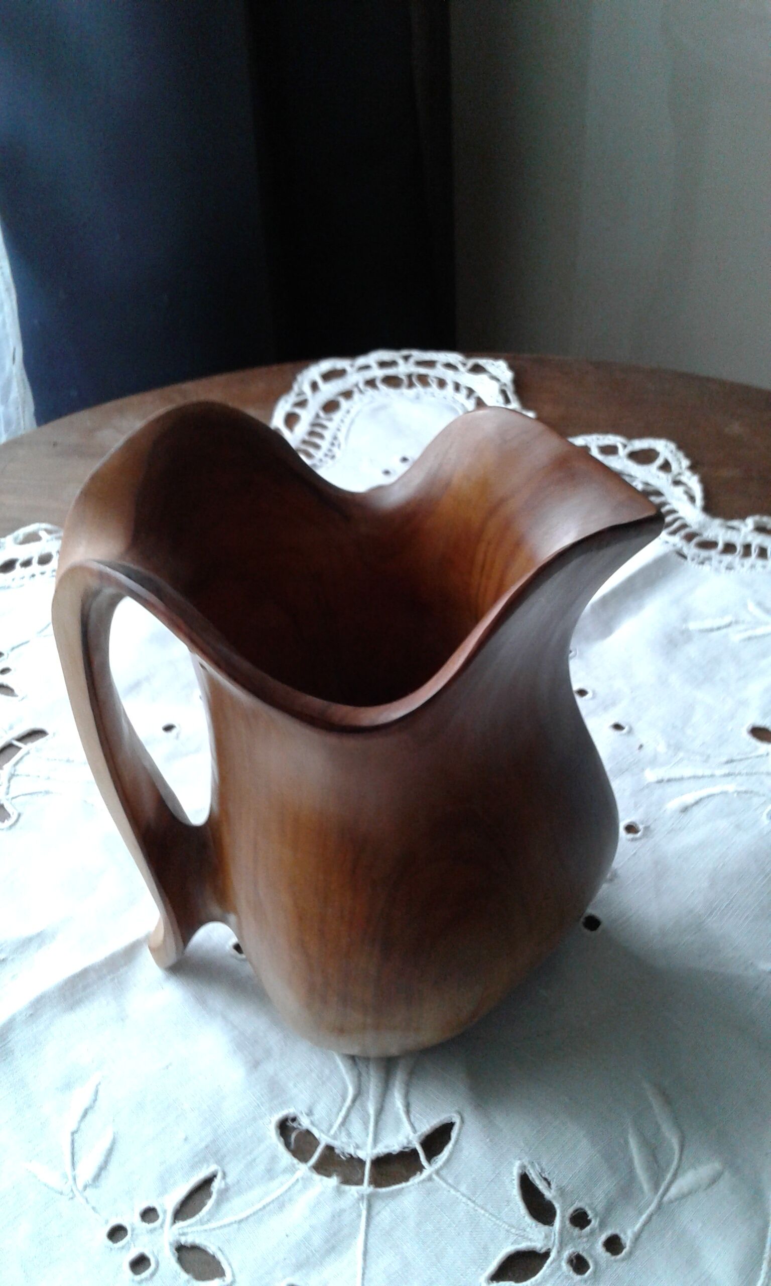 Small wooden pitcher of Olivier