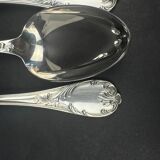 Set of 6 Christofle Marly soup spoons in near-new condition, 20.5 cm.