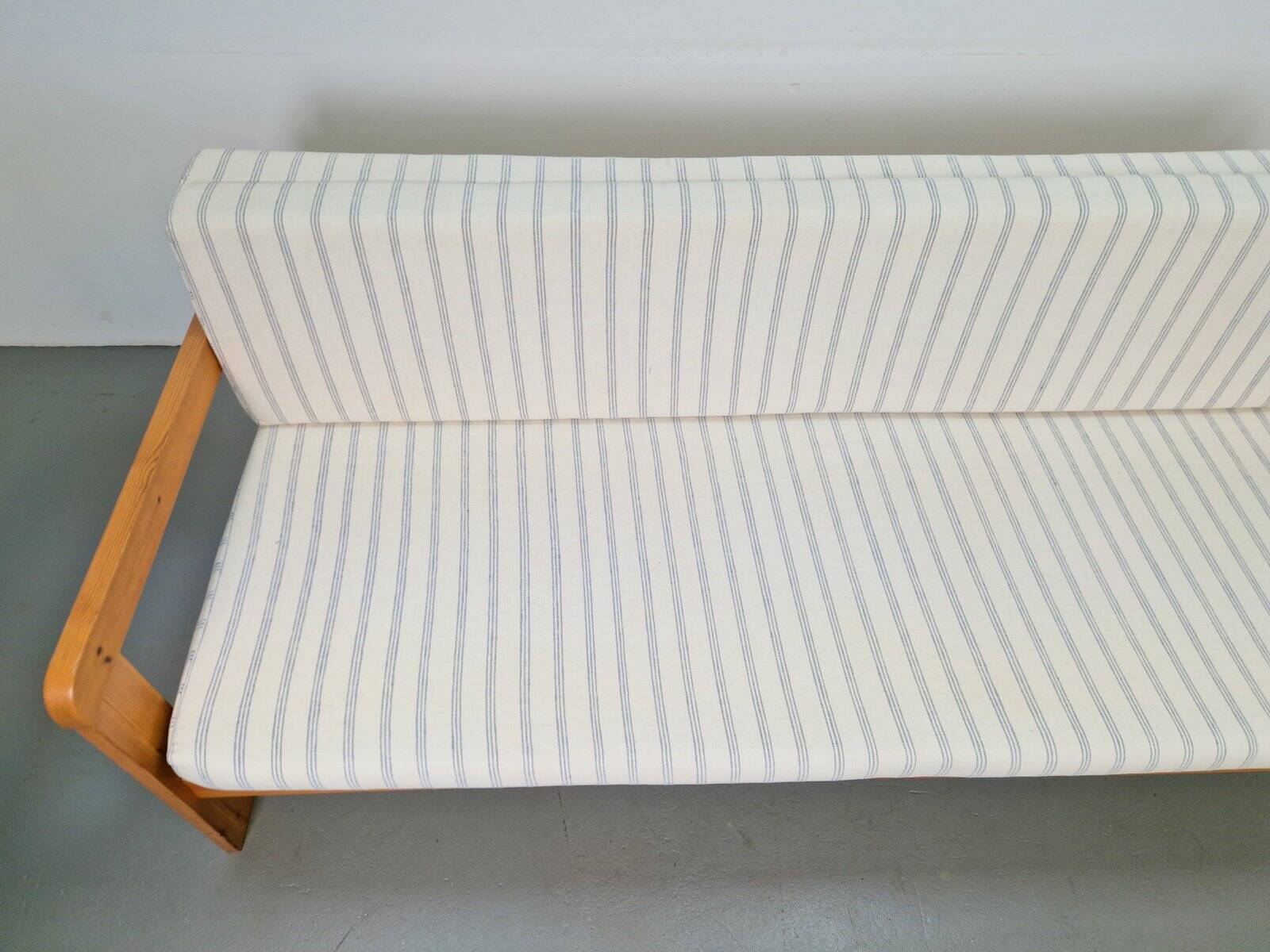 Daybed en pin scandinave moderne, années 1970