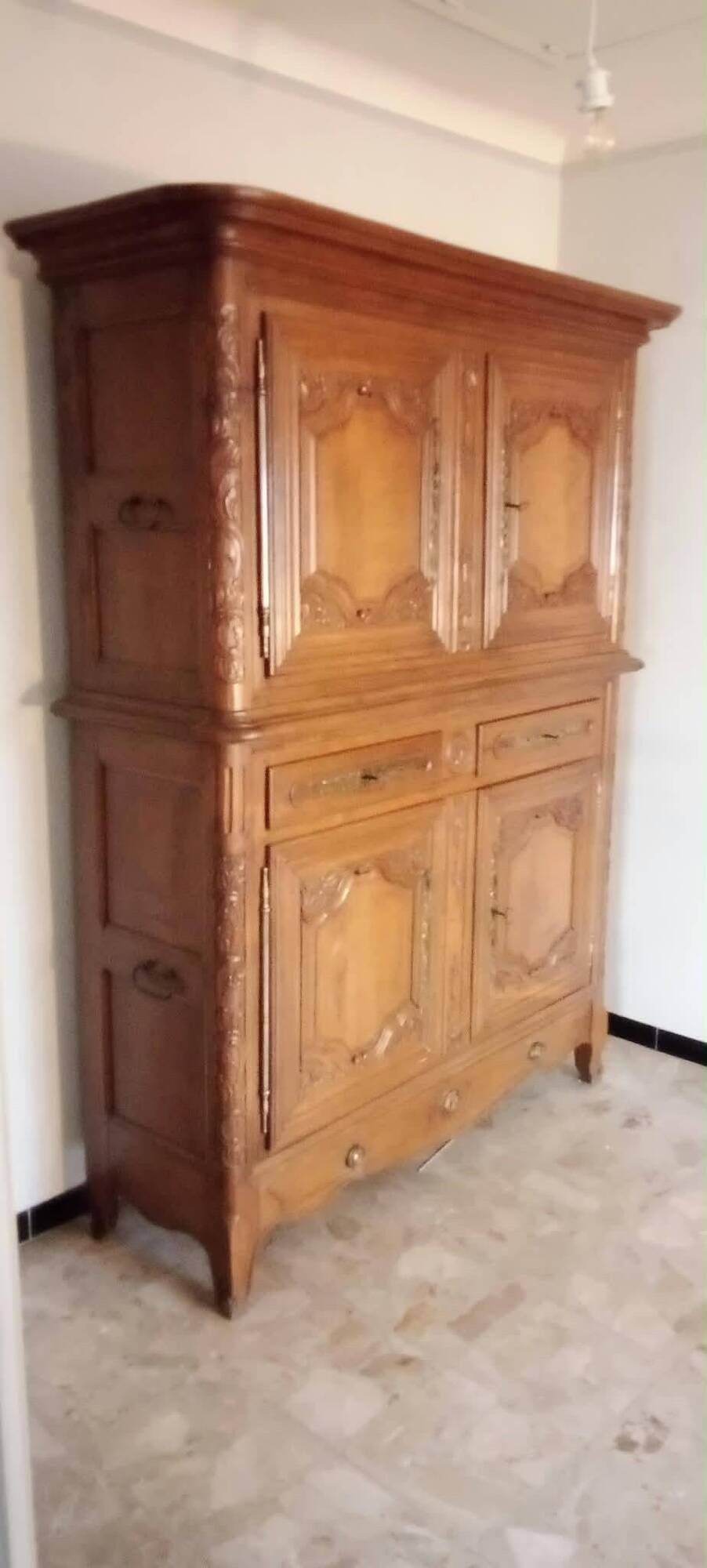 magnificent solid oak buffet from the late 19th century