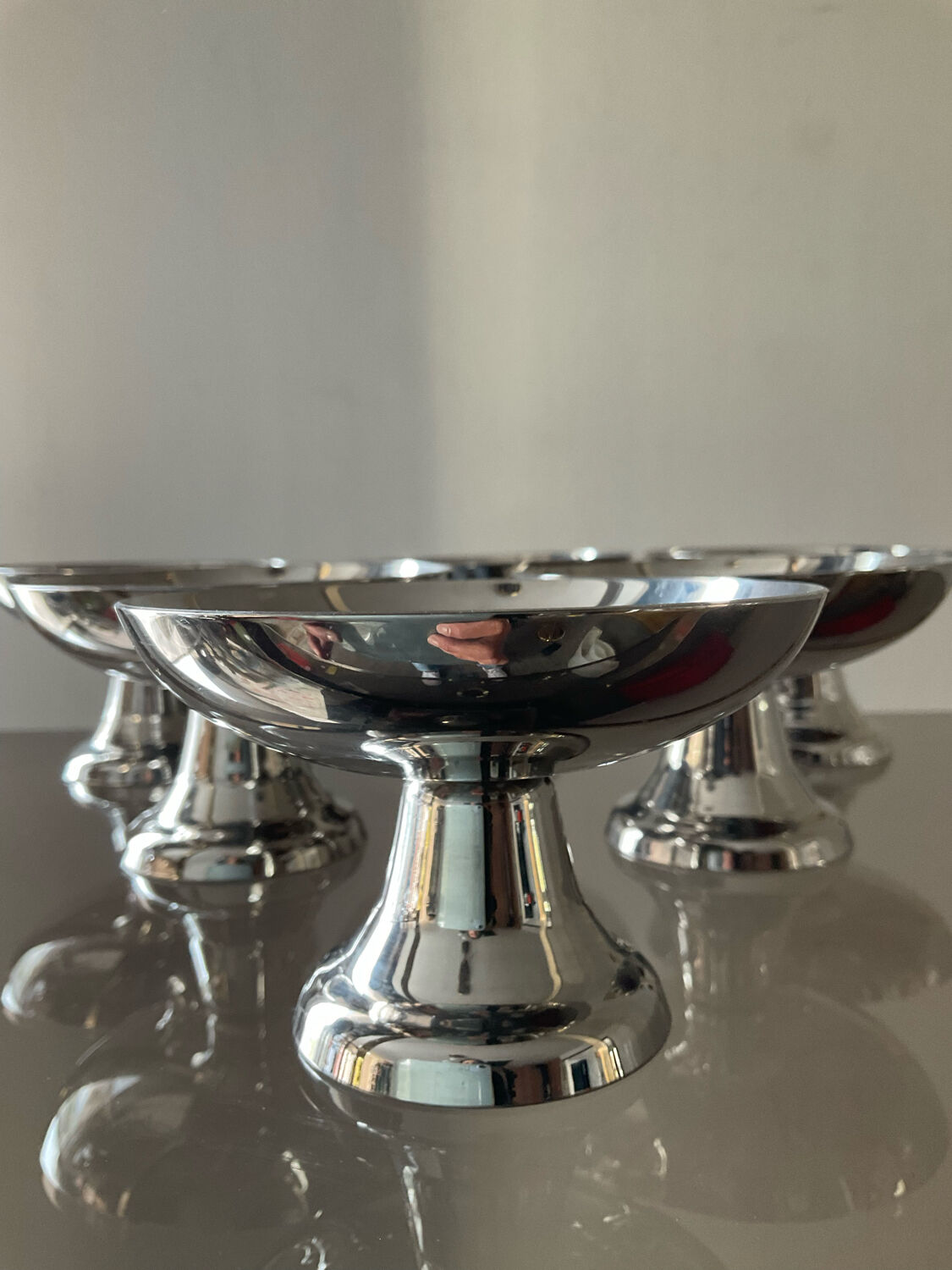 Series of 6 vintage stainless steel ice cream cups