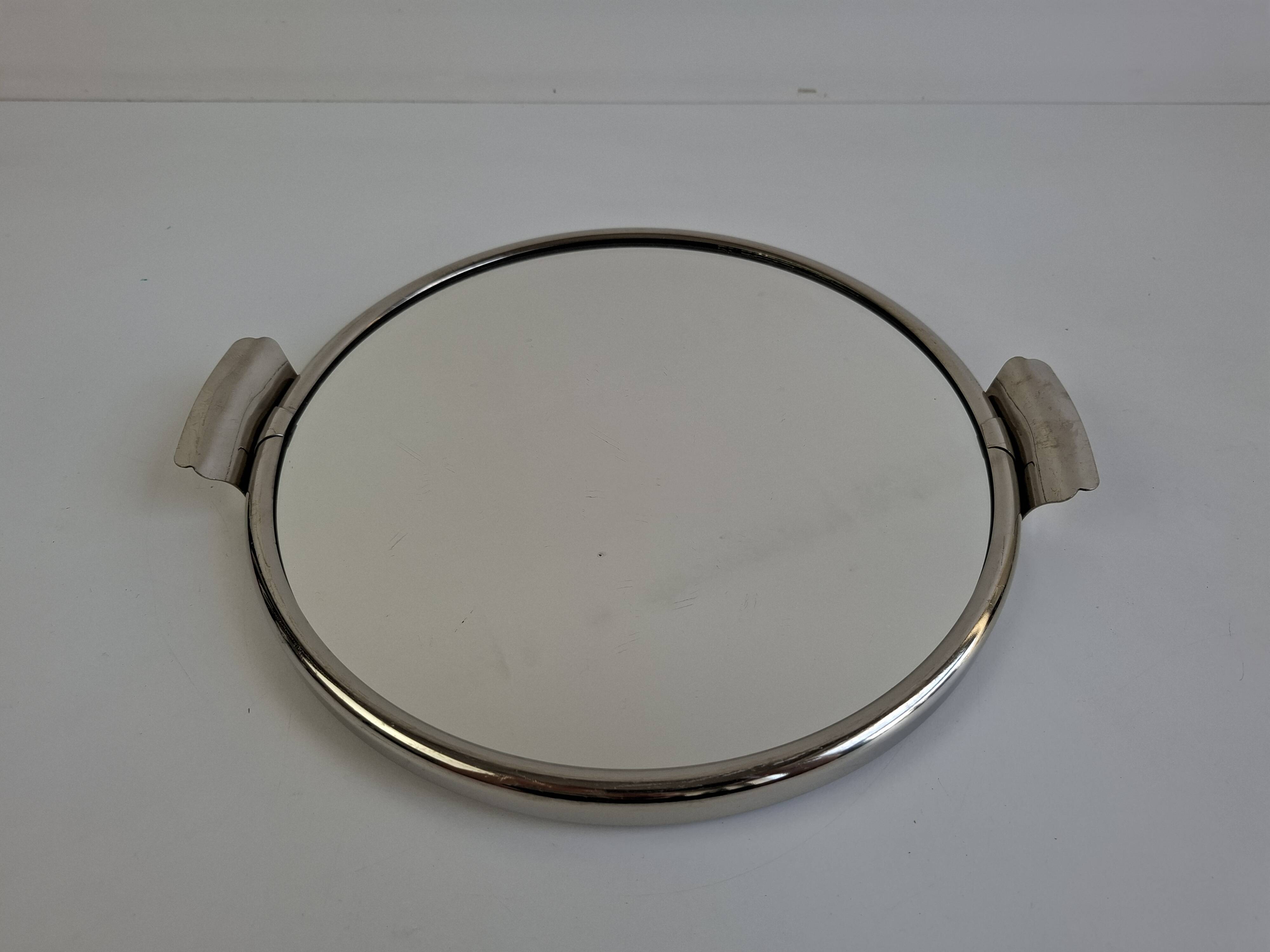 Plateau de service en chrome et miroir Art Déco tchécoslovaque, vers les années 1930.