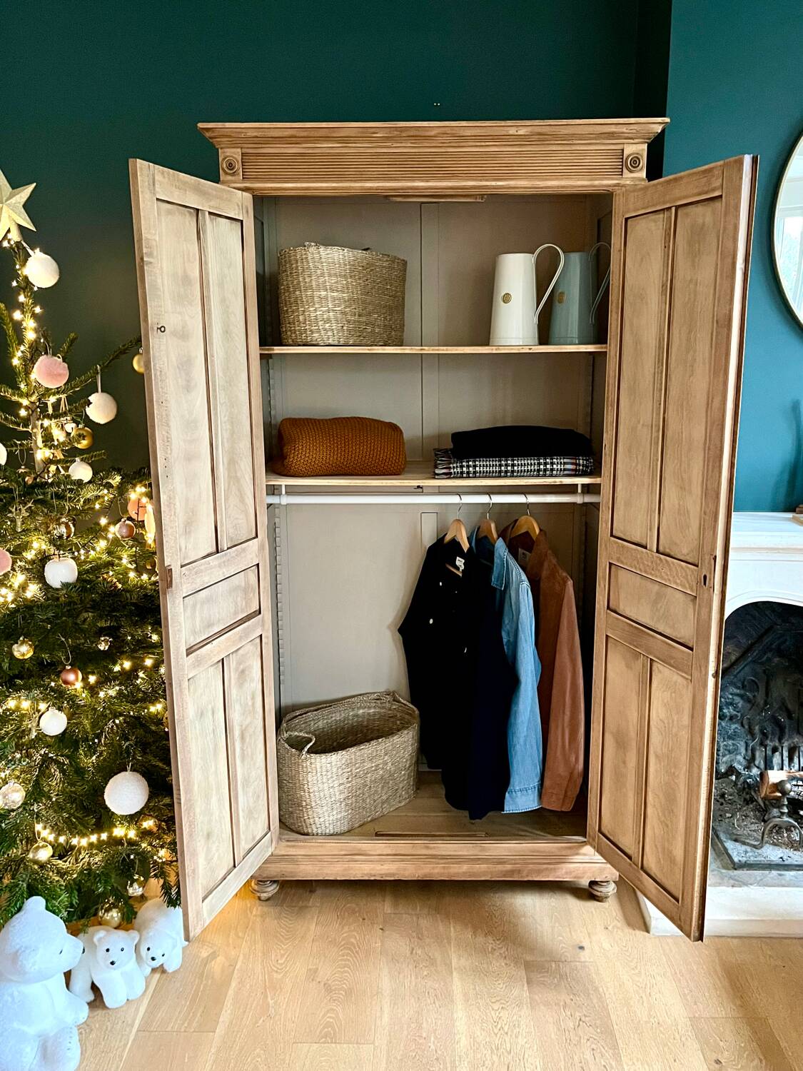 Vintage Parisian wardrobe