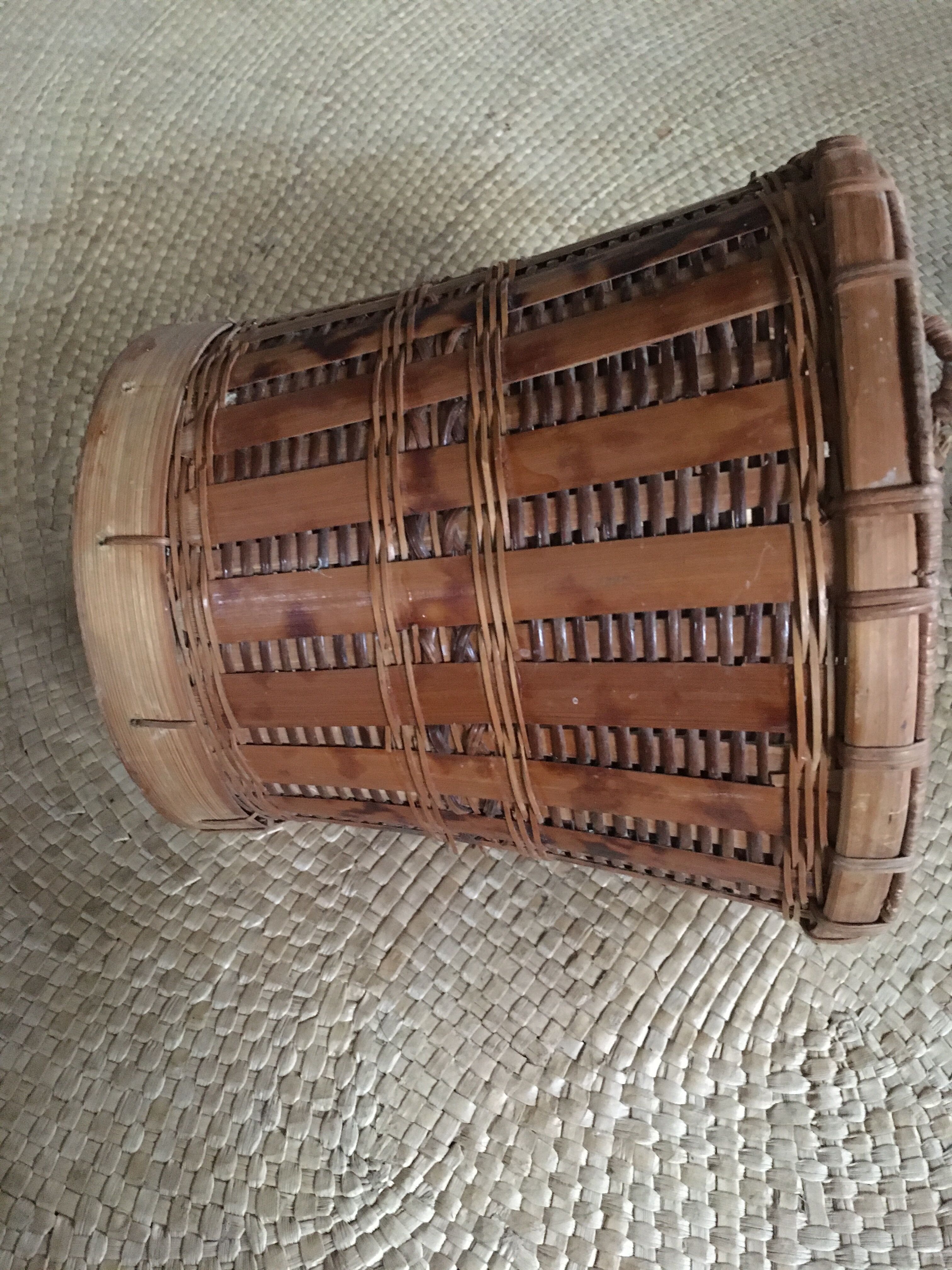 Bamboo pot cover