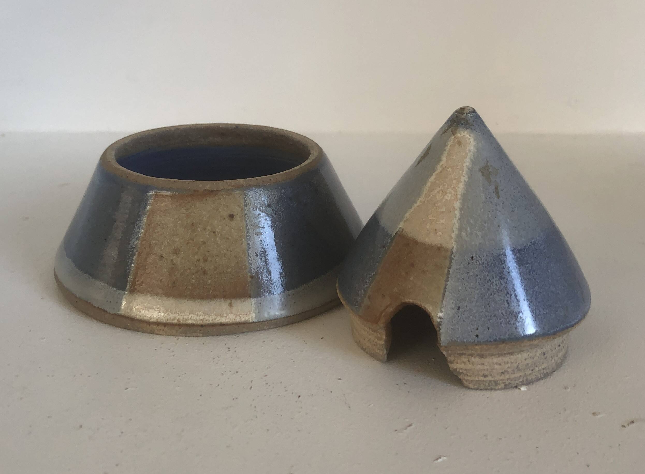 Contemporary art ceramics by Didier Marty in Lezoux