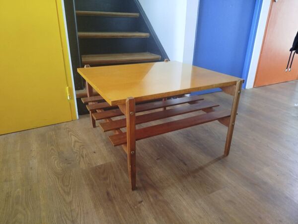 Jolie table scandinave vintage, Années 1970
