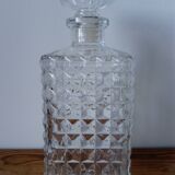 Glass whiskey carafe with spike pattern