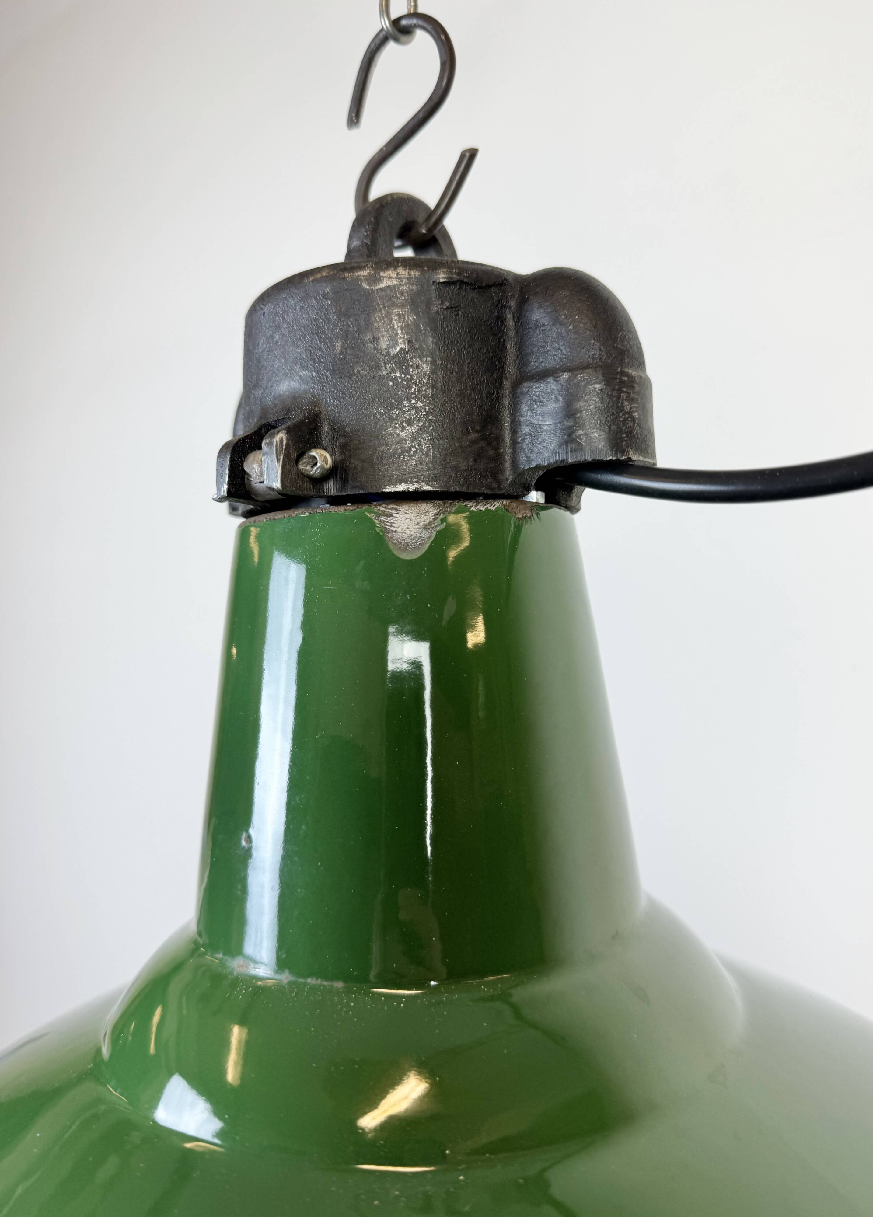 Industrial Green Enamel Factory Pendant Lamp, 1960s