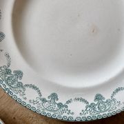 Set of 6 vintage plates in iron earth, Longwy model Au Chatelet LOT 2