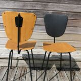 2 chaises sauterelles 1950