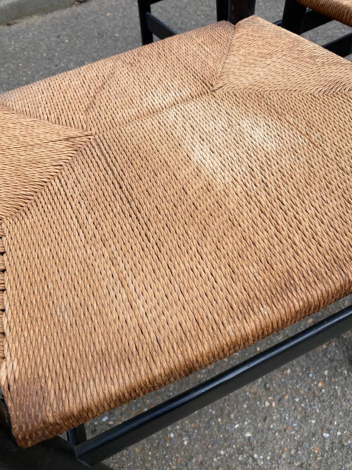 4 chaises scandinaves italiennes Gessef noires bois massif et cordage