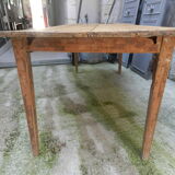 Farm table