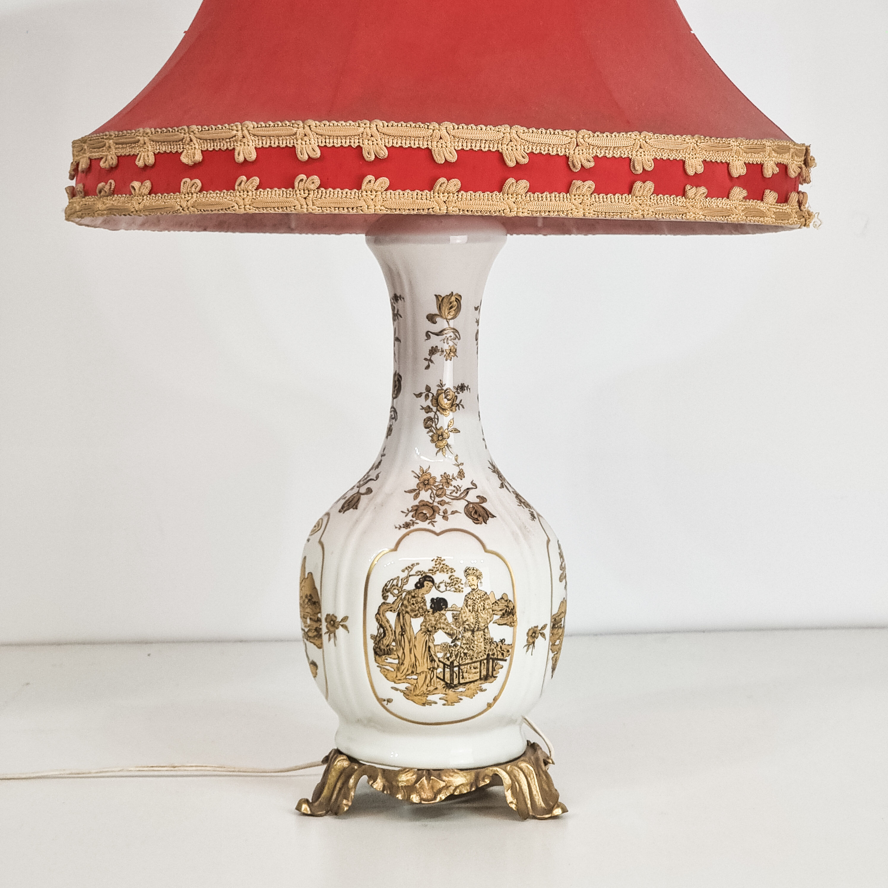 Porcelain lamp year 50