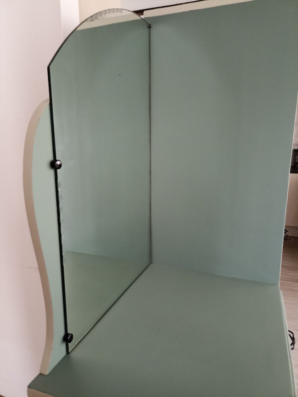 Asymmetrical chest of drawers