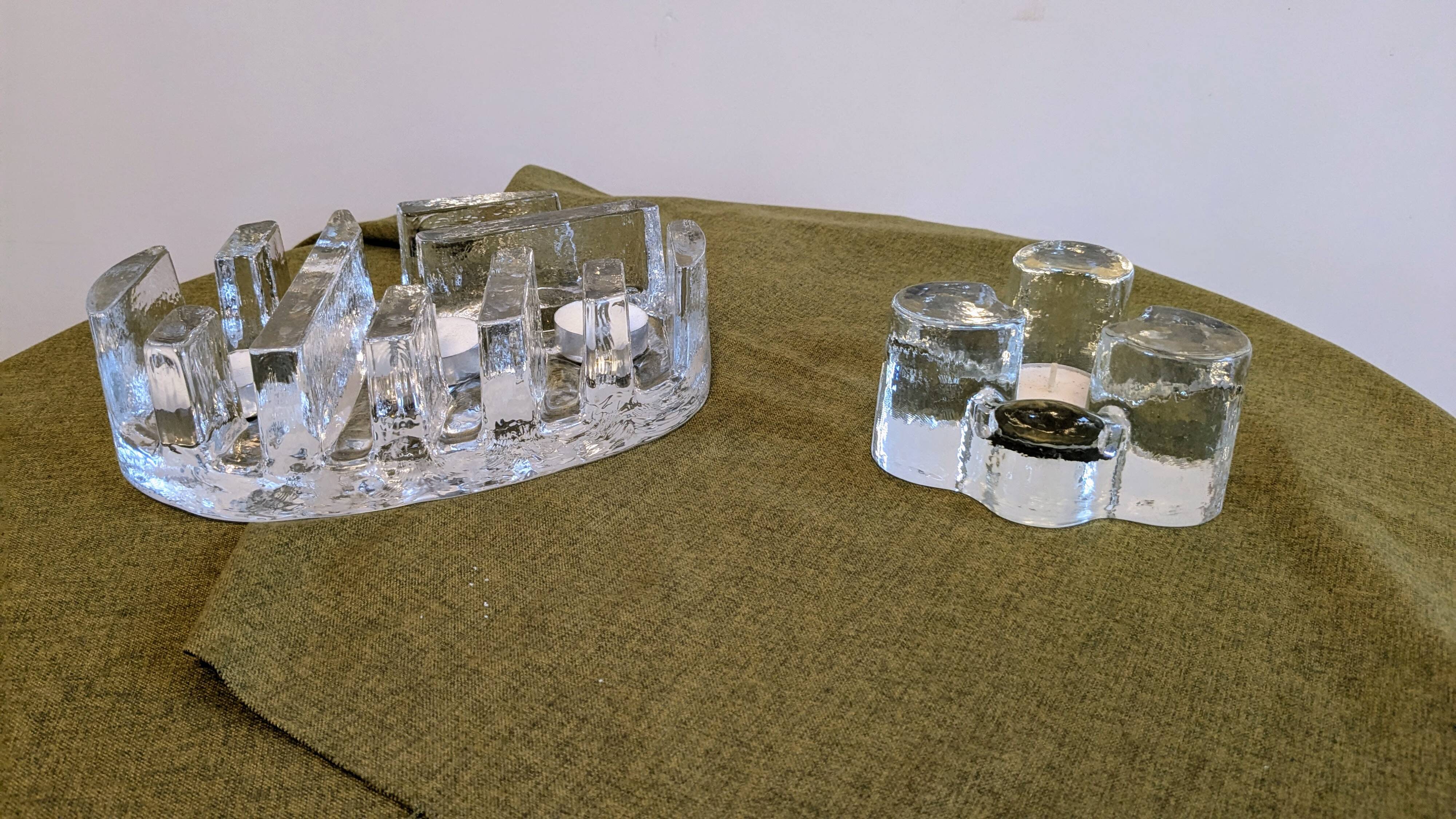 Bougeoir en verre taillé brutaliste