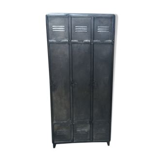 Industrial wardrobe 3 doors