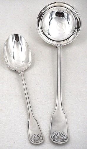 Christofle Vendôme Shell, 62-piece cutlery set, silver-plated knives.