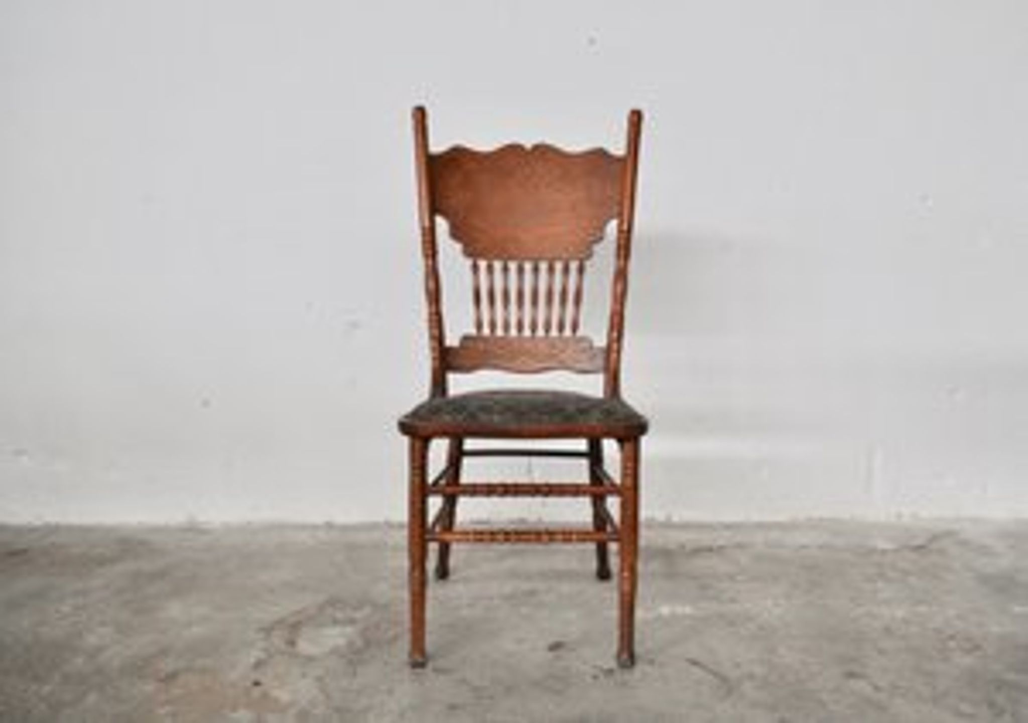 Vintage ash dining chairs, 1920