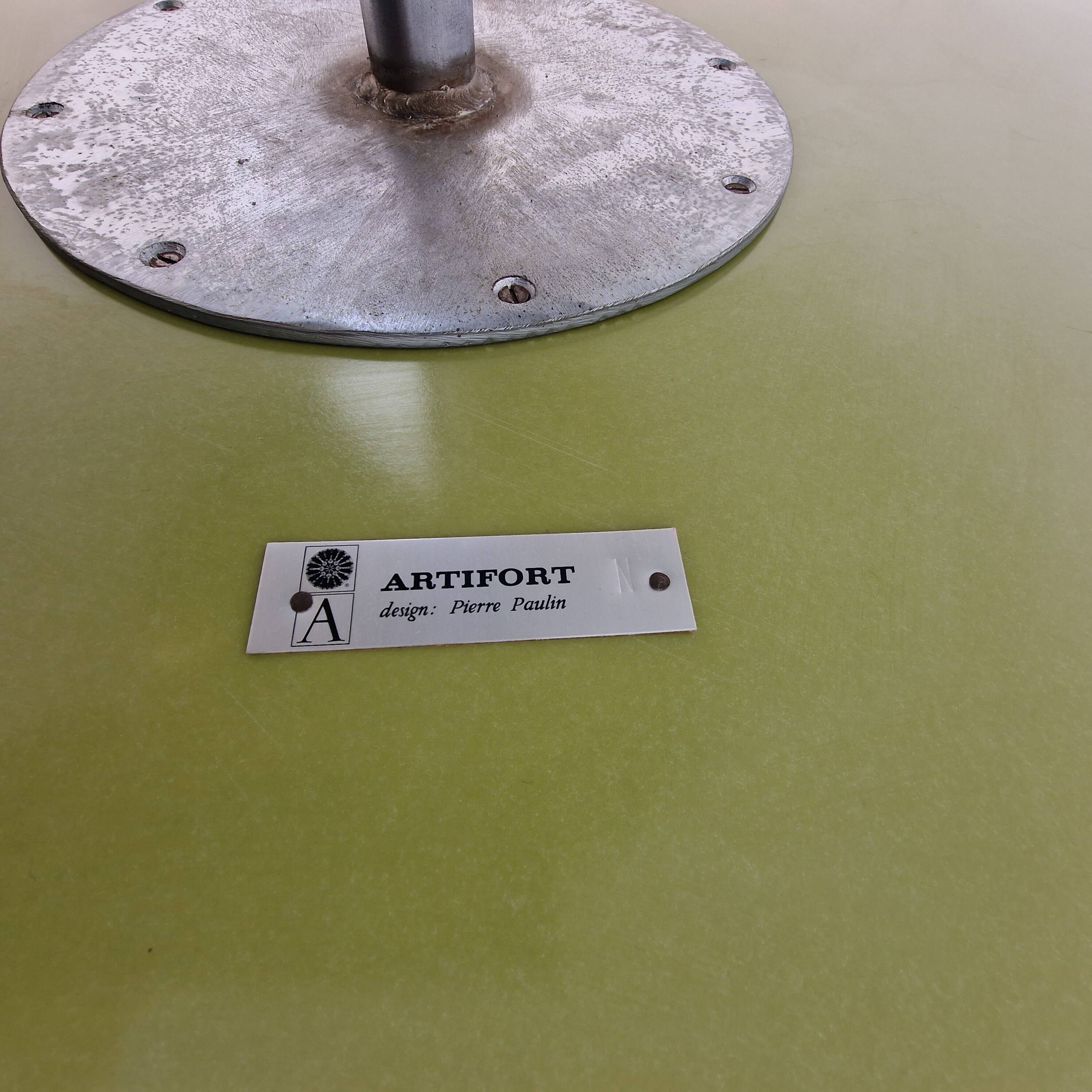 "Circle" Coffee Table by Pierre Paulin for Artifort, 1960s