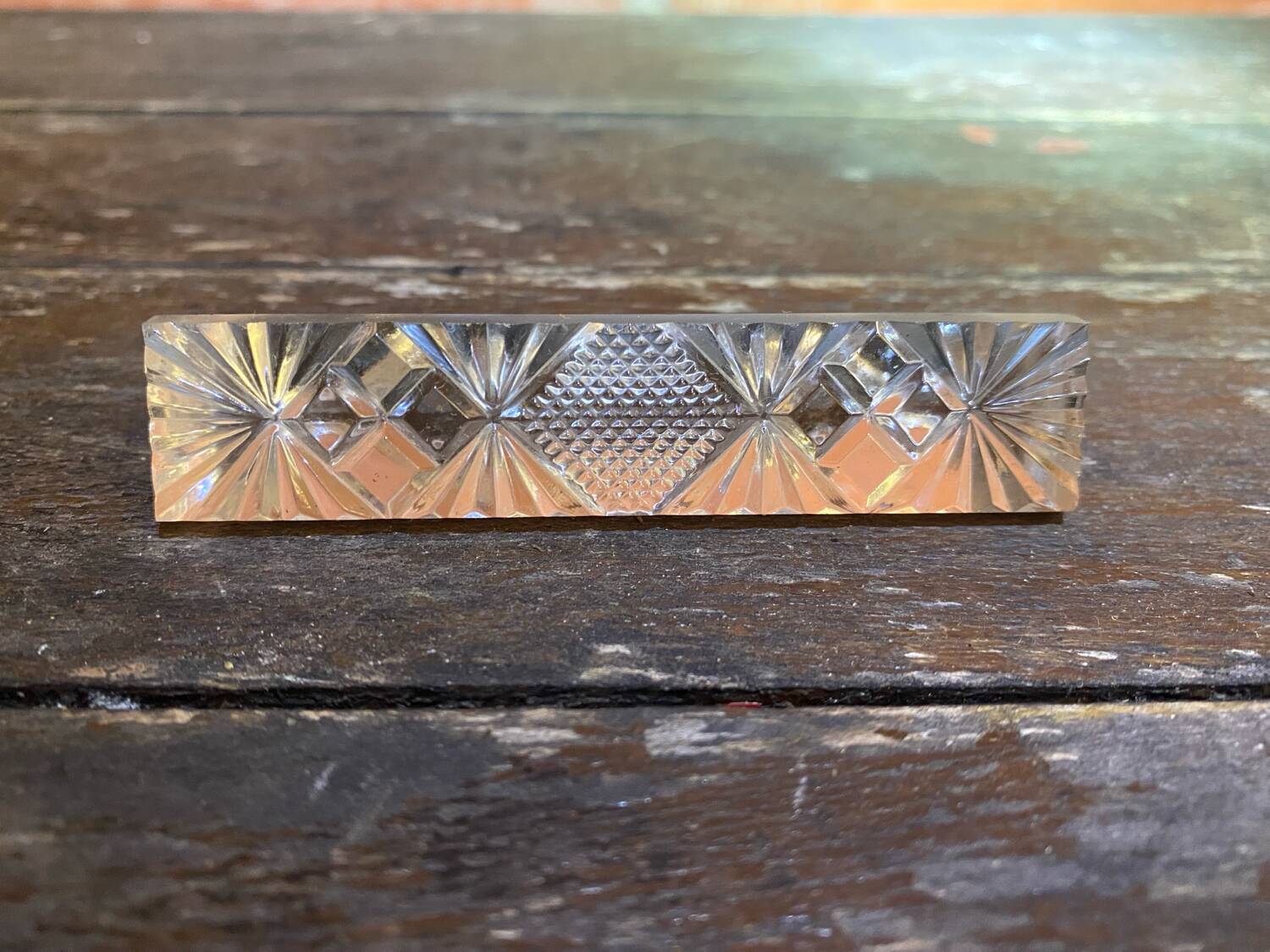 Set of 12 vintage bayel moulded crystal knife rests made in france