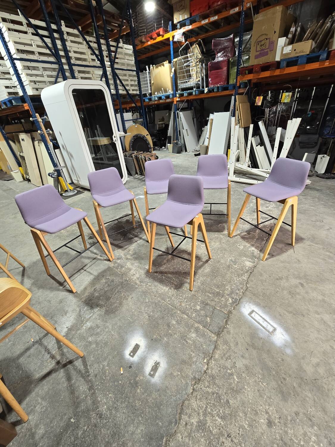 Viv Wood High Chair: Elegance and Versatility Redefined