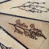 Herbier Capron ceramic dining table