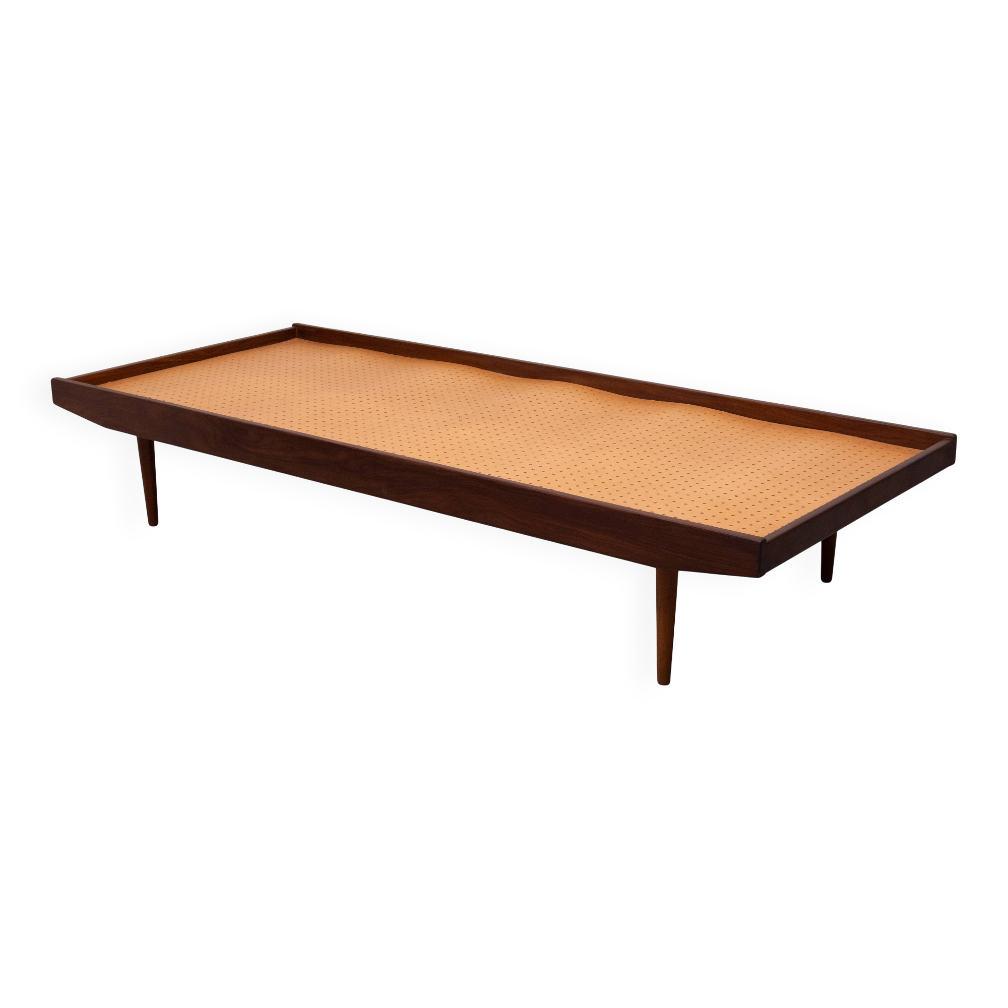 Mid-Century Modern Solid Teak Daybed with Tapered Legs, 1950s