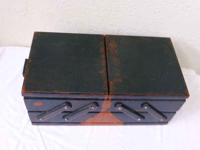 Box a couture wooden art deco