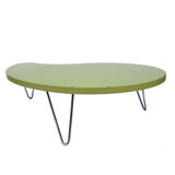Almond green coffee table in the form of beauty
