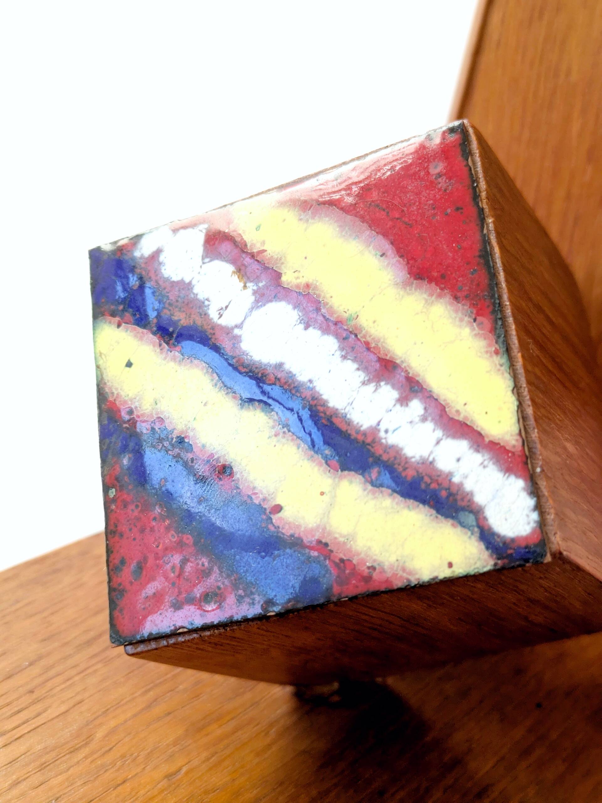 Mid-Century pair of wooden and enamel bookends, 1960s