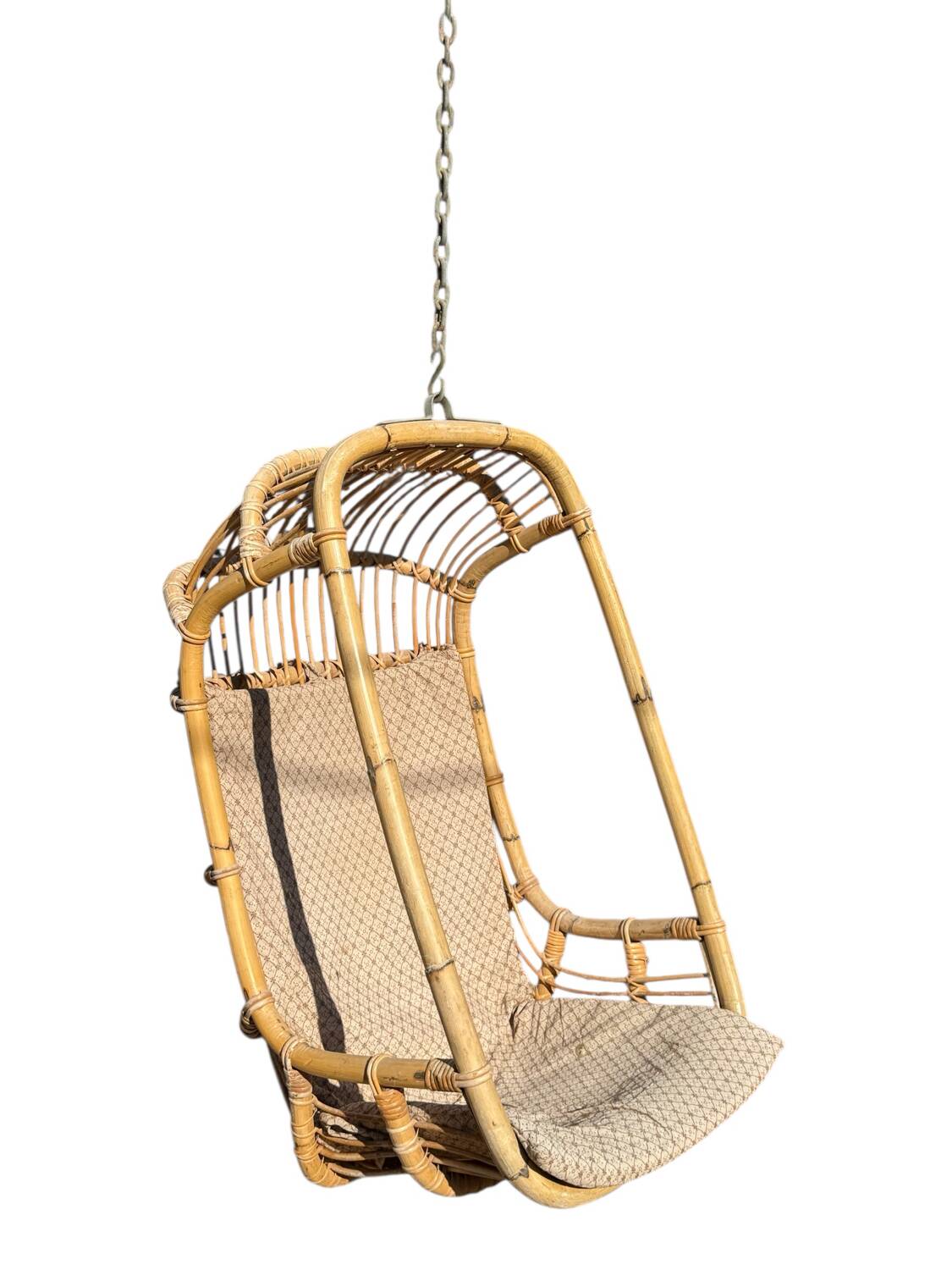Fauteuil provençal suspendu, années 70