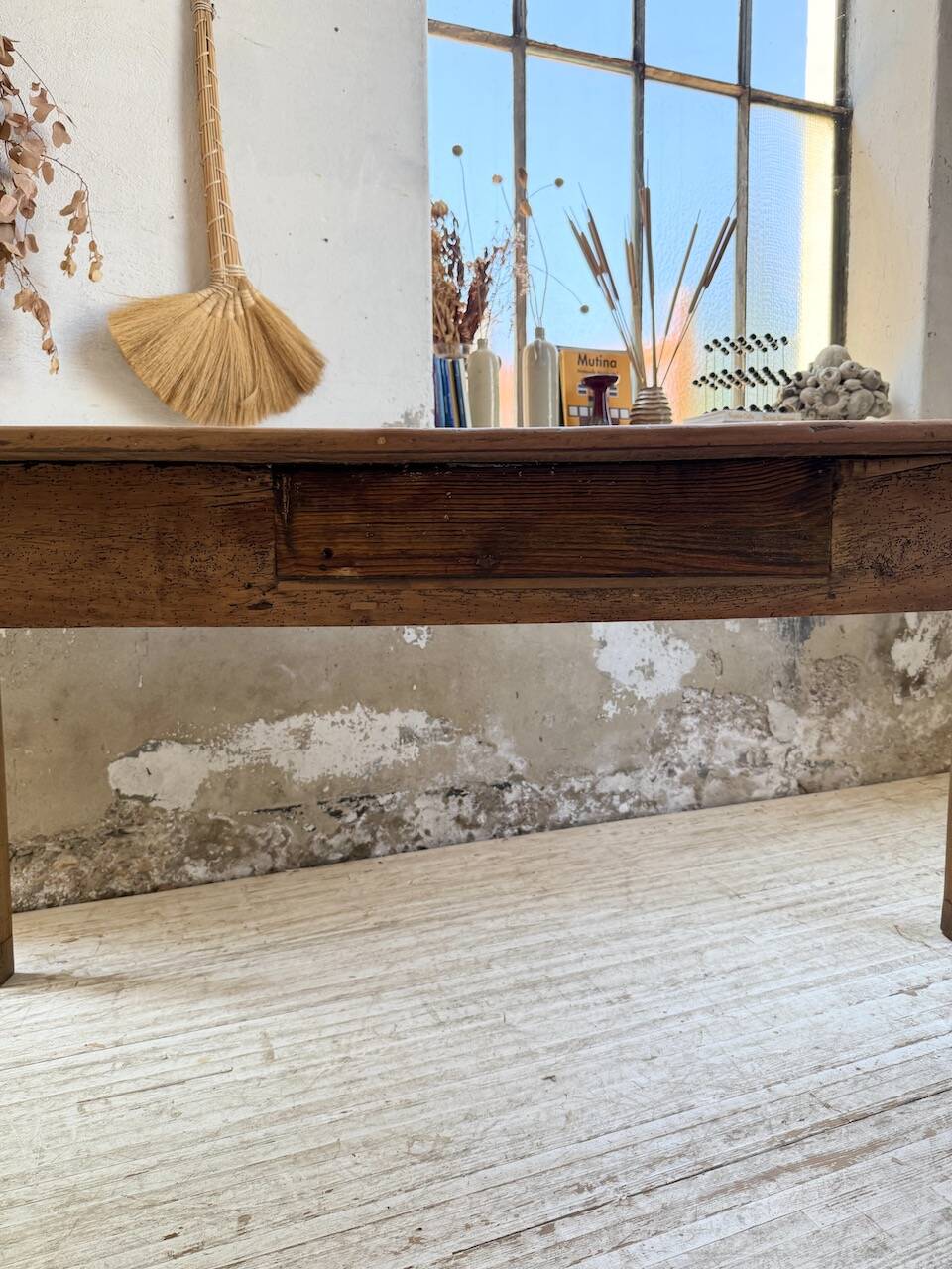 Cherry farmhouse table 1m8