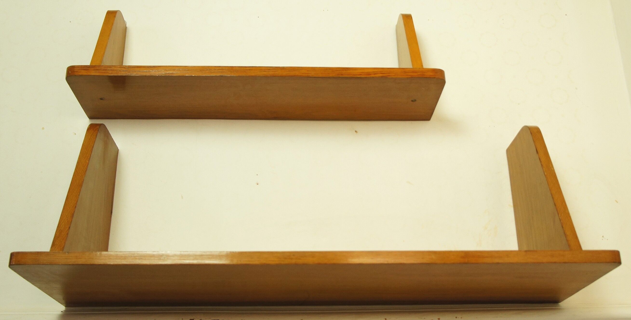 Set of 2 shelves solid oak 1950