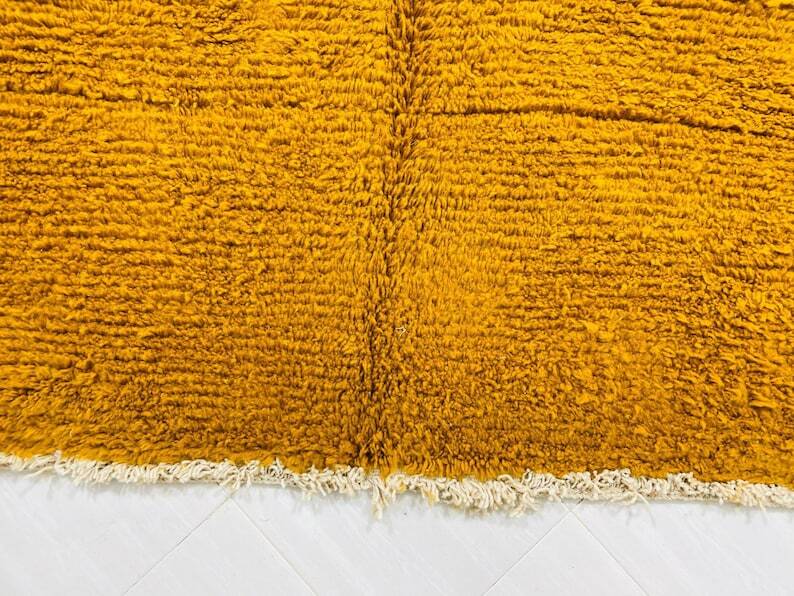 Berber Moroccan rug 250cm x 300cm