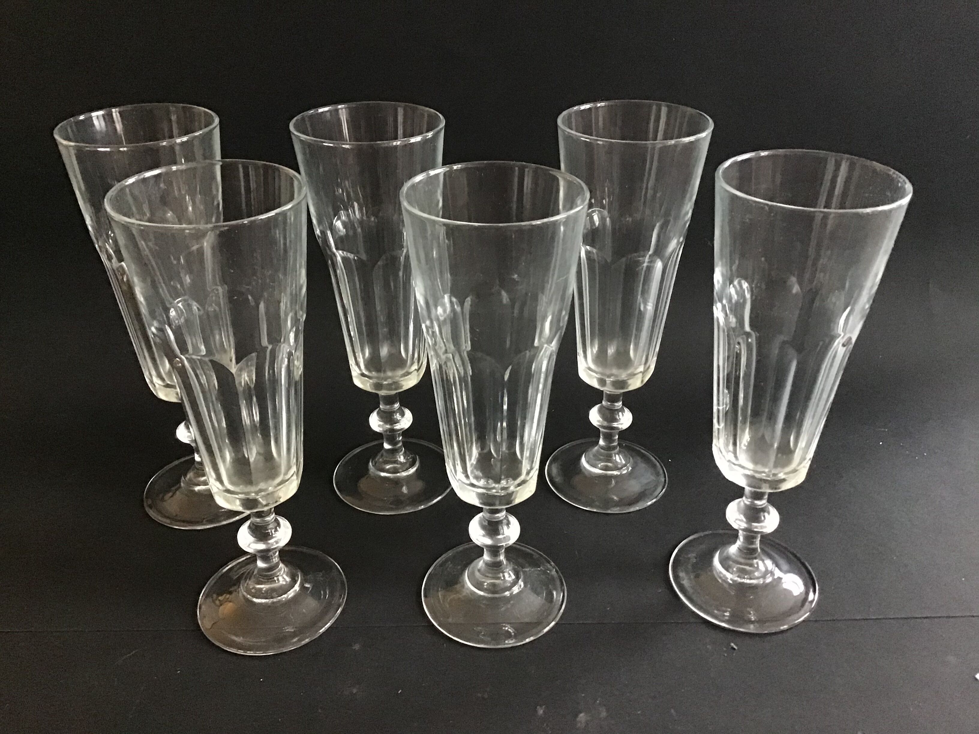 6 champagne flutes