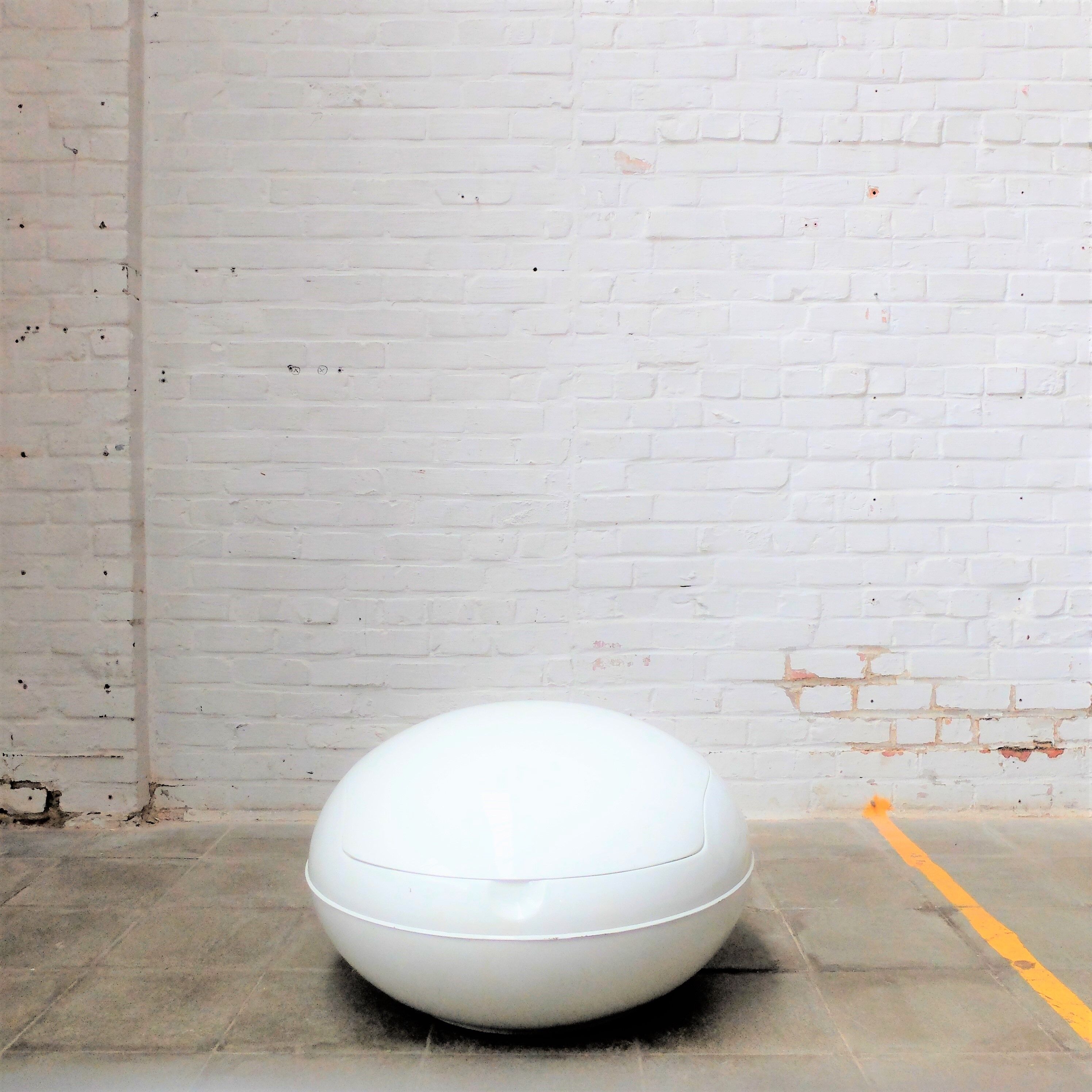 Fauteuil oeuf Ghyczy