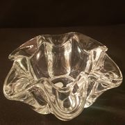 Cendrier vide-poche de forme corolle, cristal de Vannes Le Chatel (A 240)
