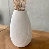 Bleached sandstone vase