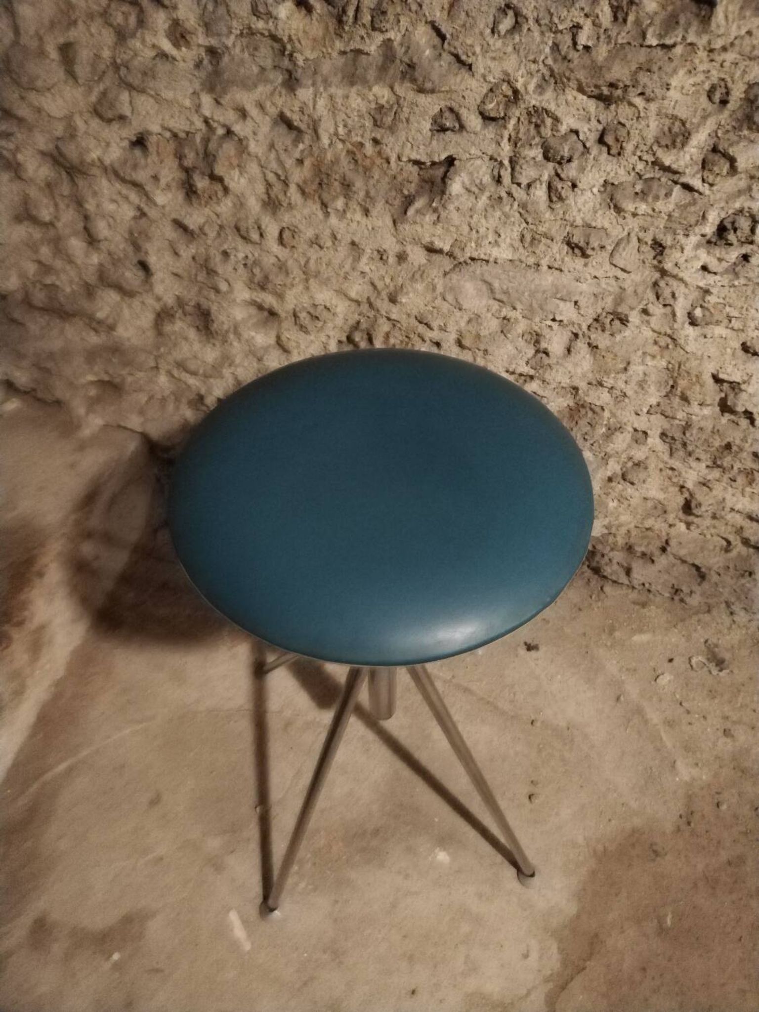 Vintage stool from the brand Hailo.