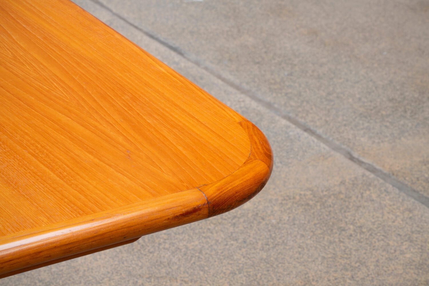 Scandinavian table in teak 1960