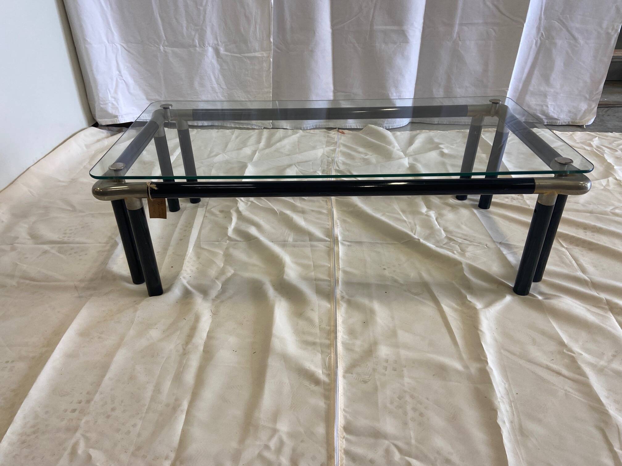 Table basse en verre et métal, années 1970