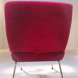 Vintage "Kiss" raspberry armchair