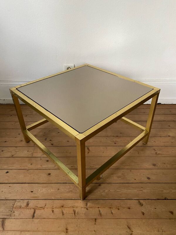 Table basse carré en laiton et verre fumé vintage