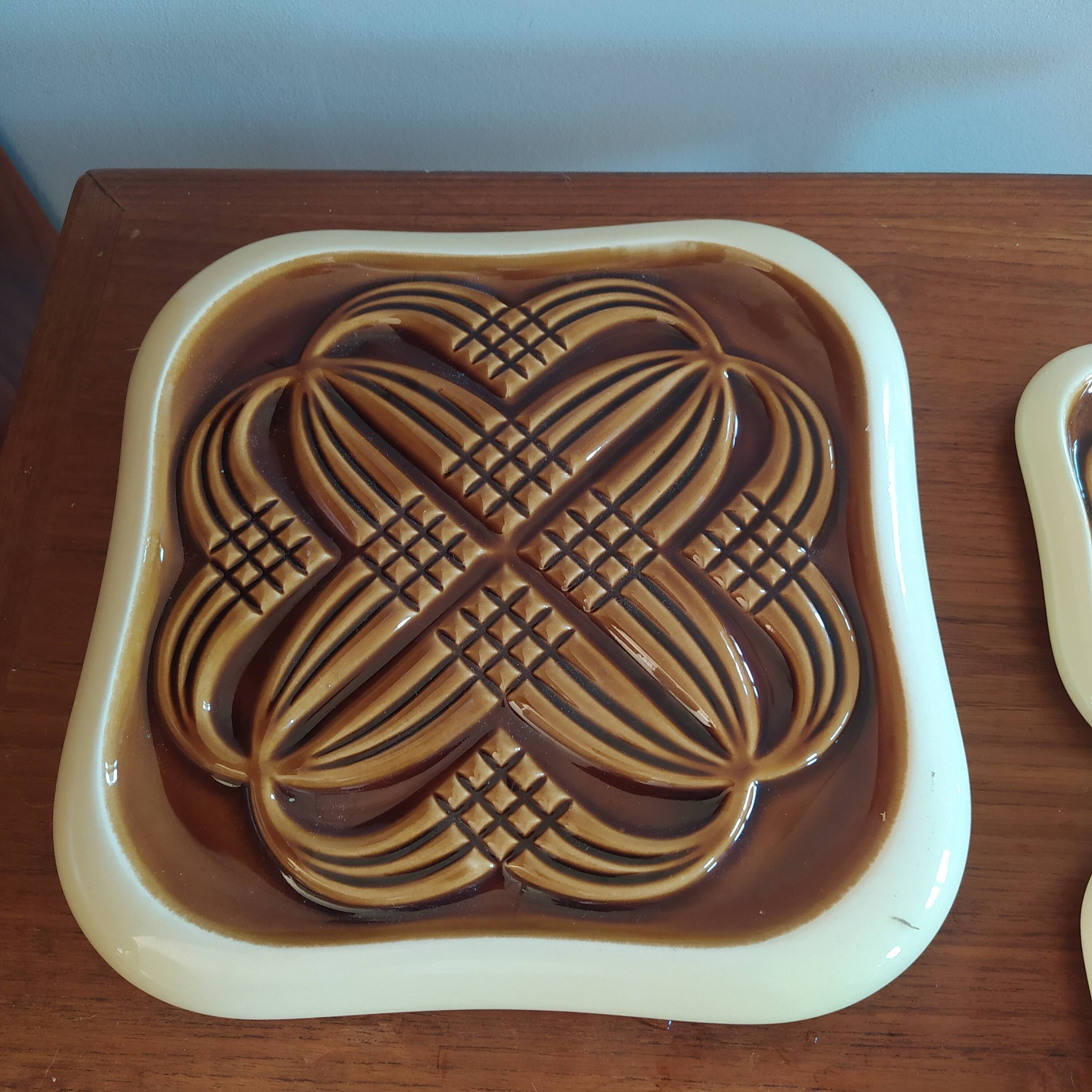 Verceram 1950 coasters and bottles