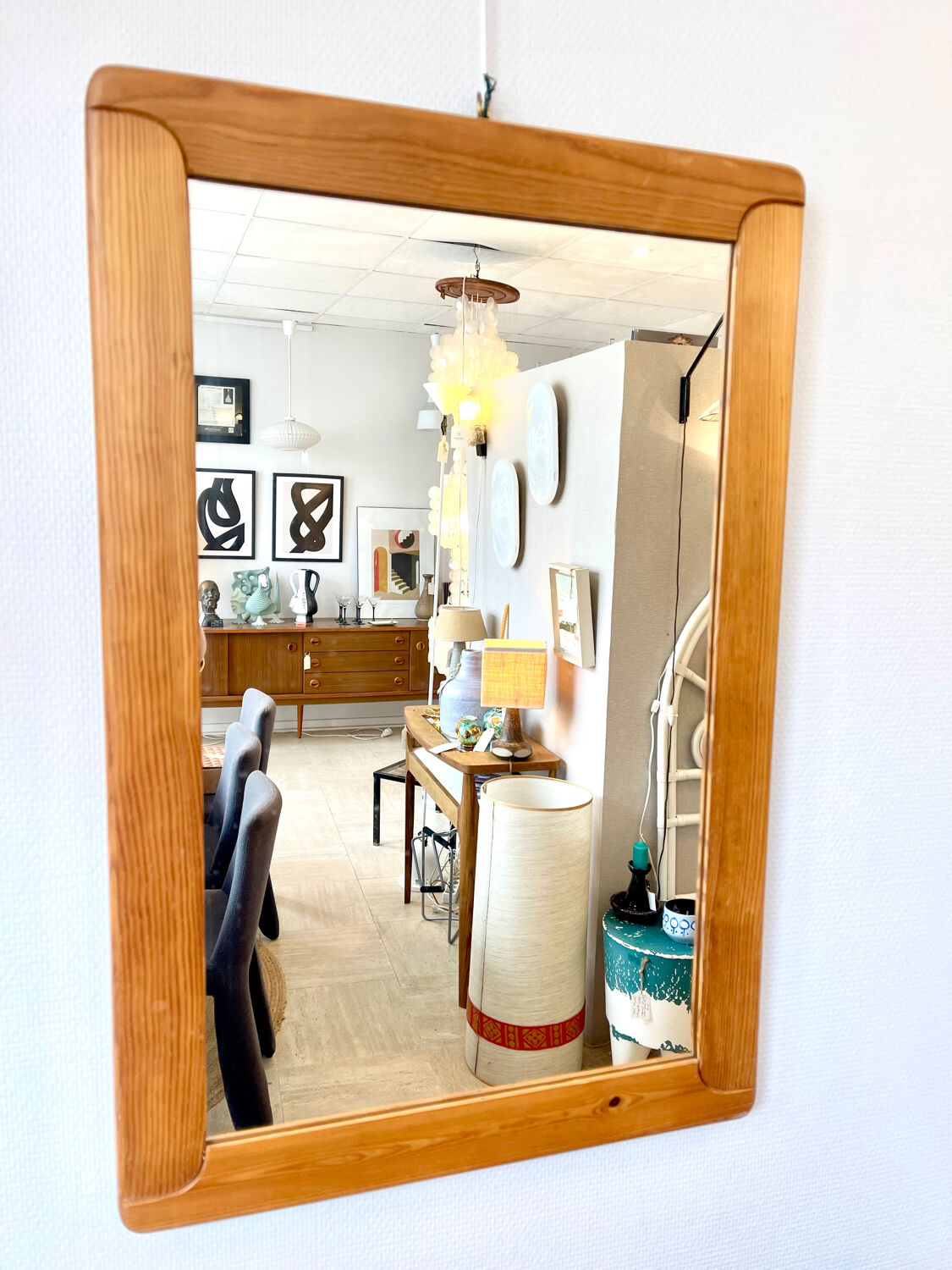 Miroir mural en pin de style scandinave, années 70