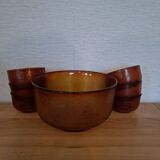 Ensemble coupelles et plat en verre ambré, années 70