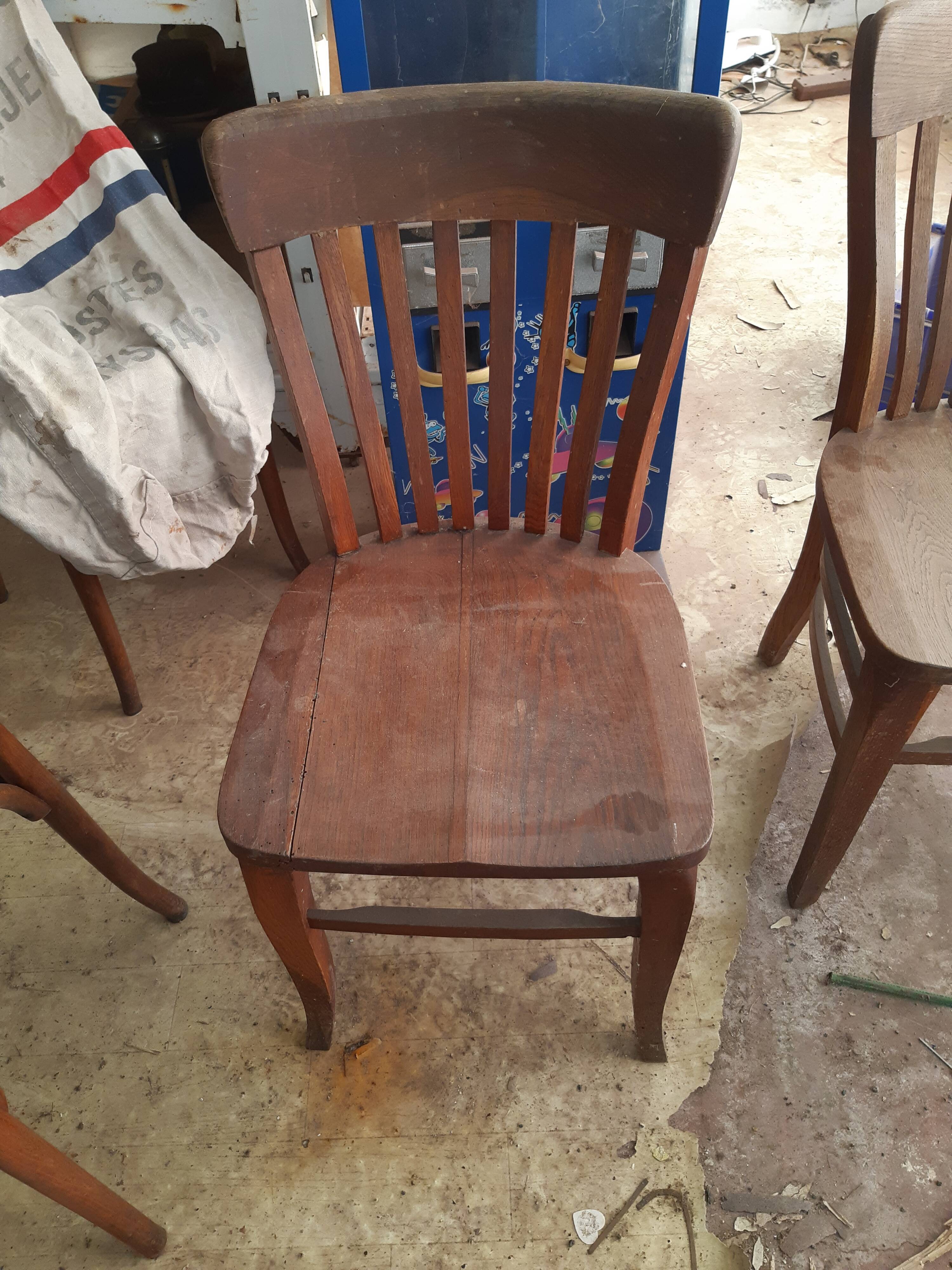 Lot of 3 bistro chairs