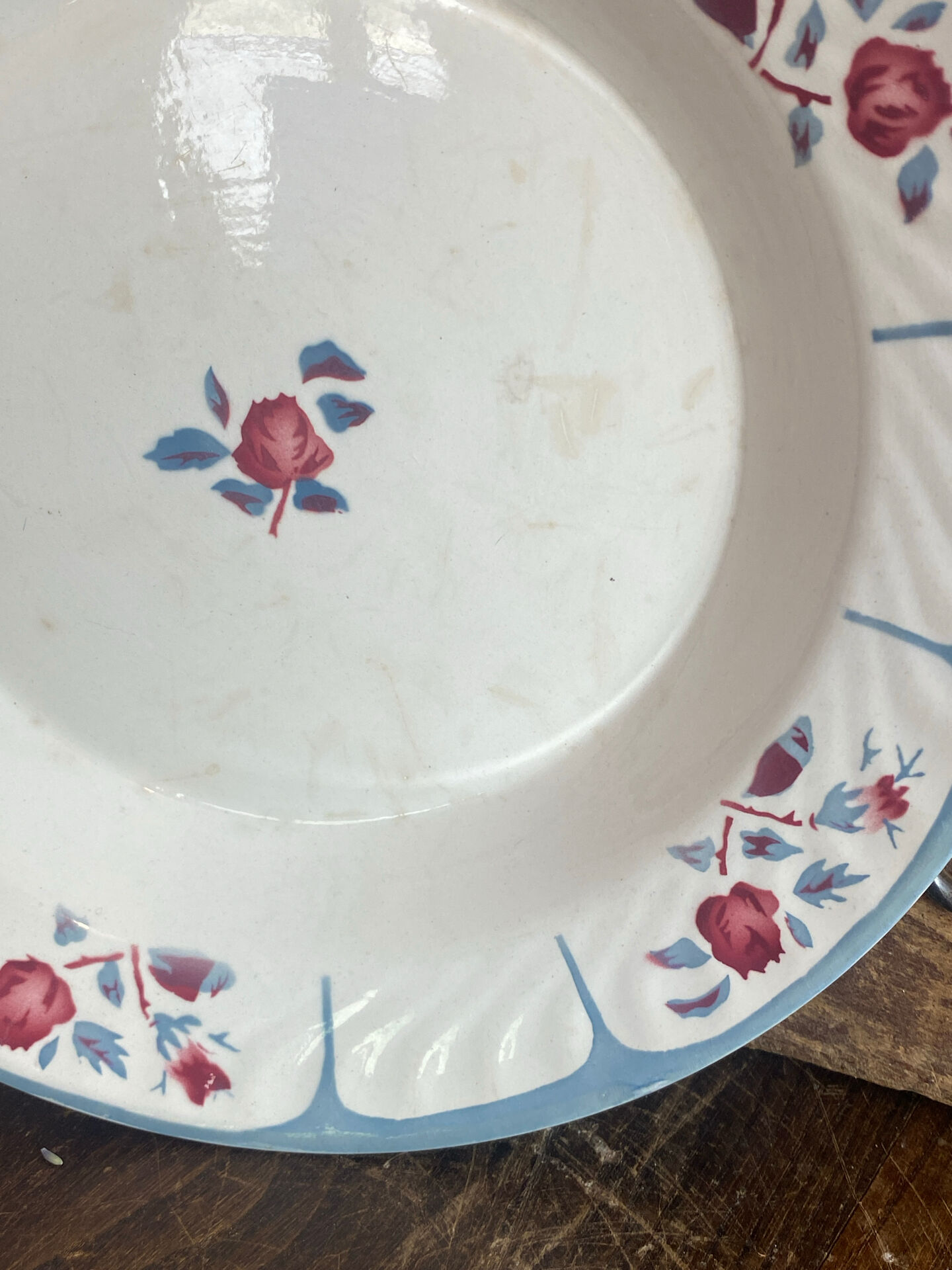 Plat creux de service, Digoin, Sarreguemines 